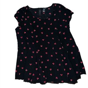 Torrid Womens Blouse  Size 0 Fox Black Red Distressed Shirt Top Short Sleeve